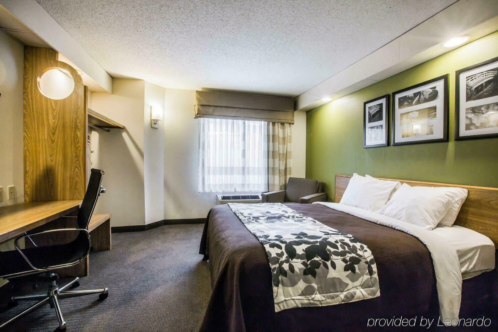 Rodeway Inn Остелл Экстерьер фото